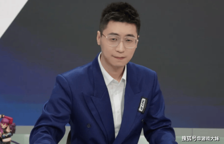 未来解说的, 近年来, 直言不讳