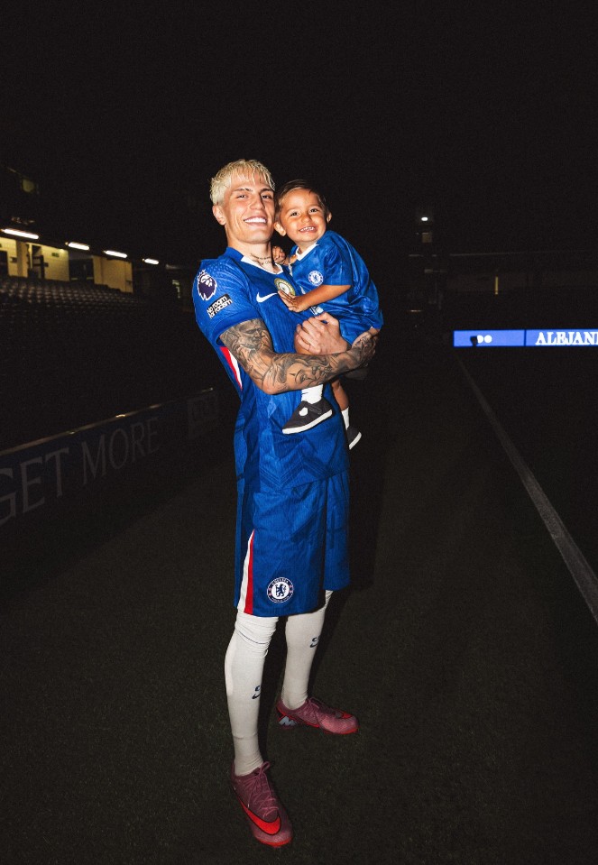 justi, 加纳乔社媒, 会向曼联支 justi, 加纳乔社媒, 会向曼联支