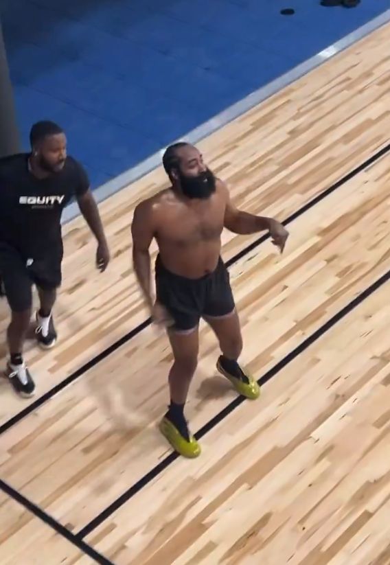 哈登已经在, mQvcY 哈登已经在, mQvcY