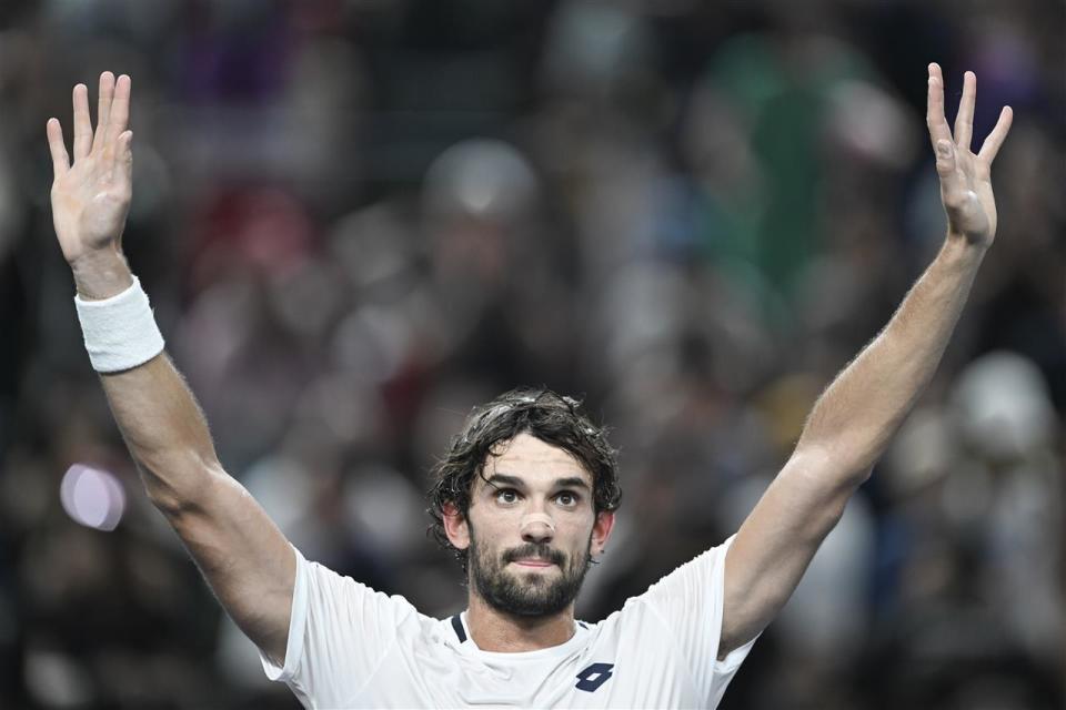 bt, 内西来自法 bt, 内西来自法