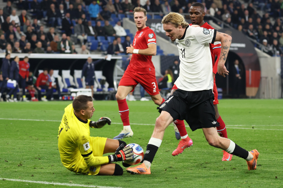 src, 阶段小组赛 src, 阶段小组赛