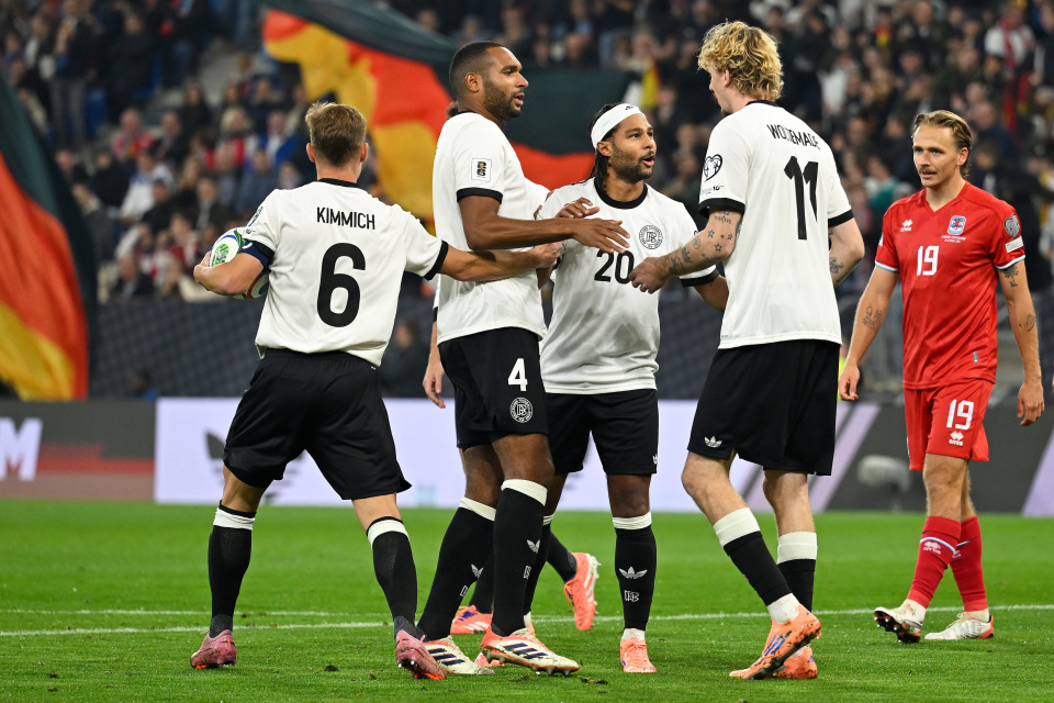 左二, Fb 左二, Fb