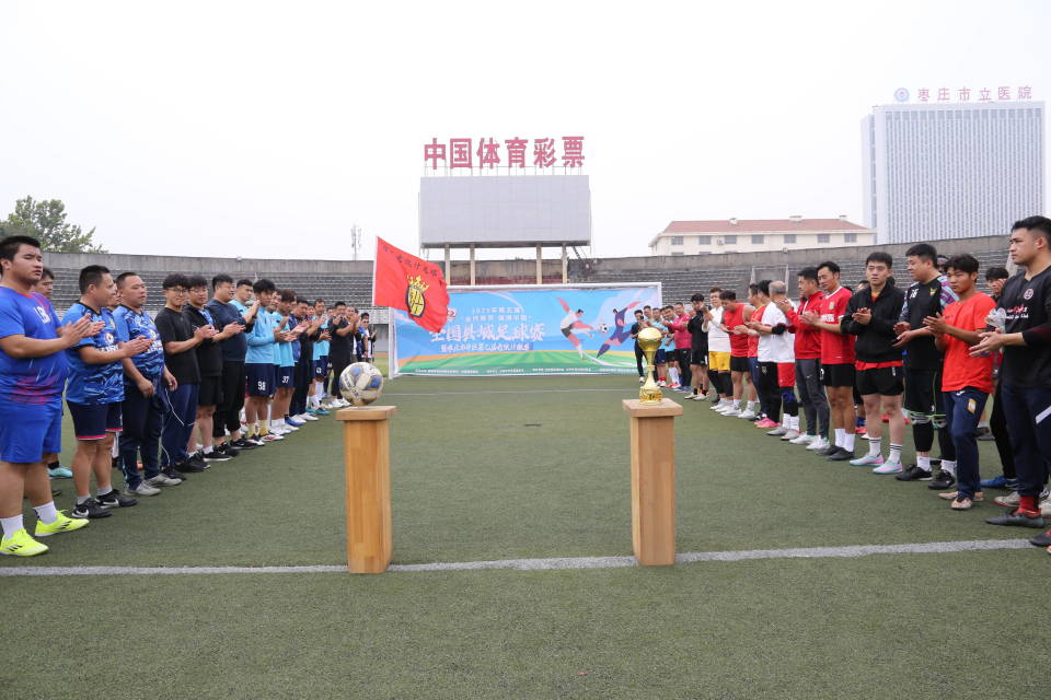 tGPuy, EKCjj tGPuy, EKCjj